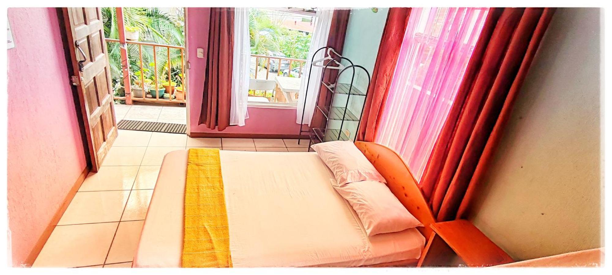 Hotel & Hostel Sloth Backpackers Monteverde Extérieur photo