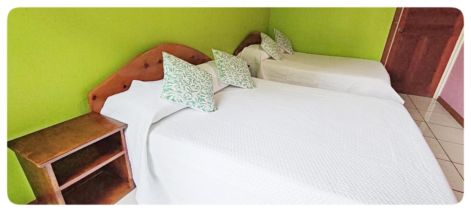 Hotel & Hostel Sloth Backpackers Monteverde Extérieur photo