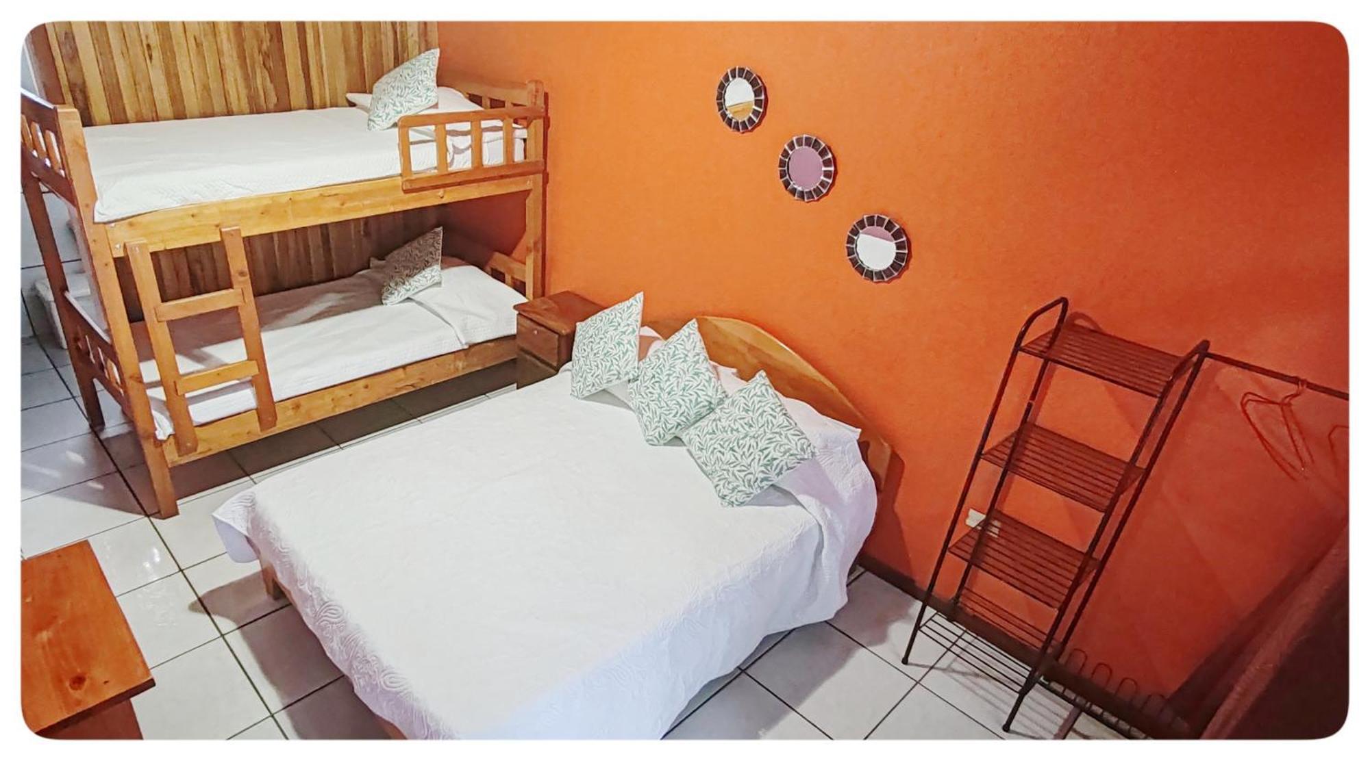 Hotel & Hostel Sloth Backpackers Monteverde Extérieur photo