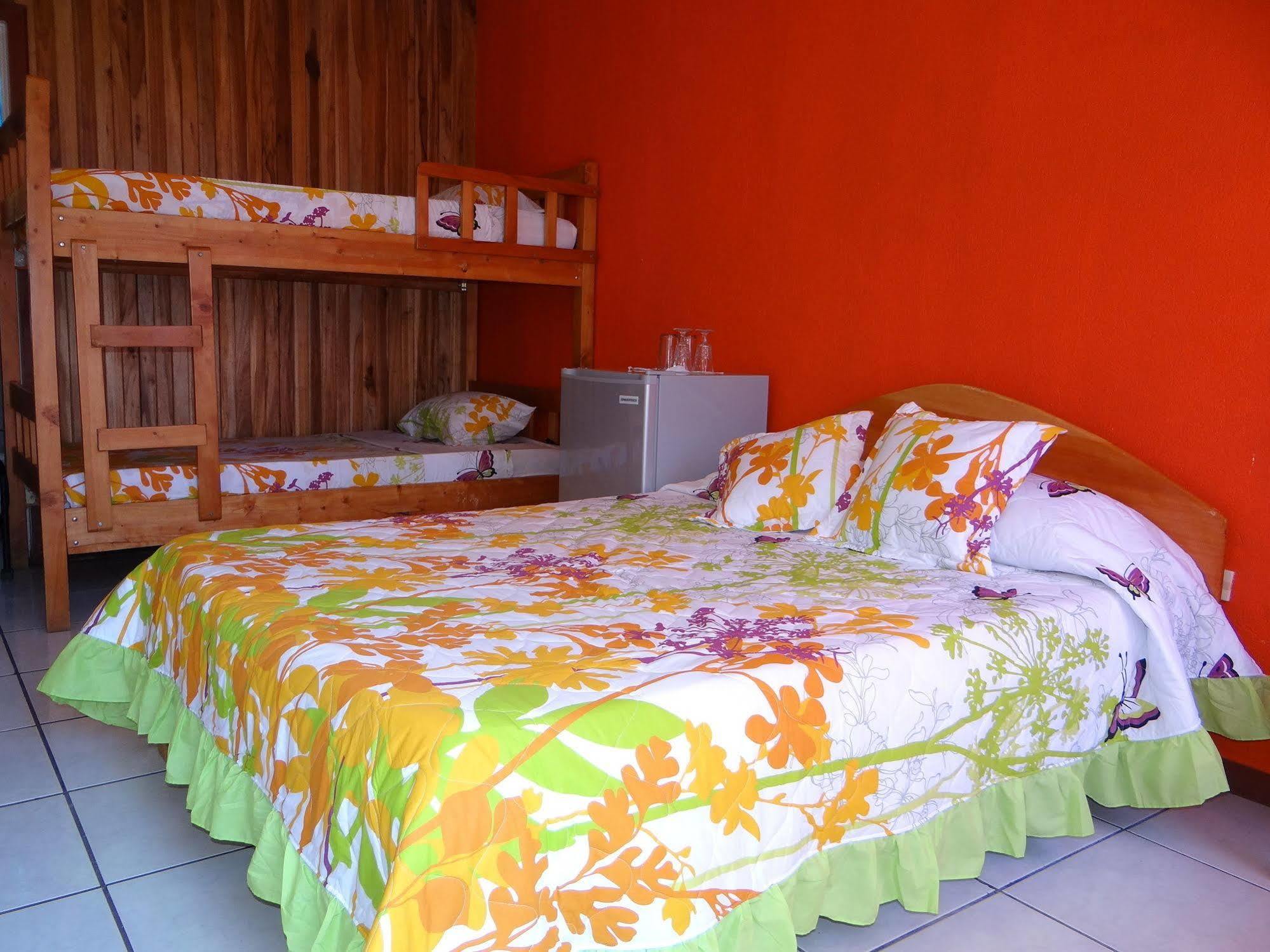 Hotel & Hostel Sloth Backpackers Monteverde Extérieur photo